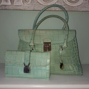 Vintage Dooney & Bourke bag with matching wallet